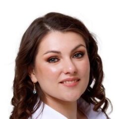 Врач Деркач Алена Анатольевна - Стоматолог